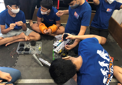 Why are Robotics Courses Important for Kids’ Future